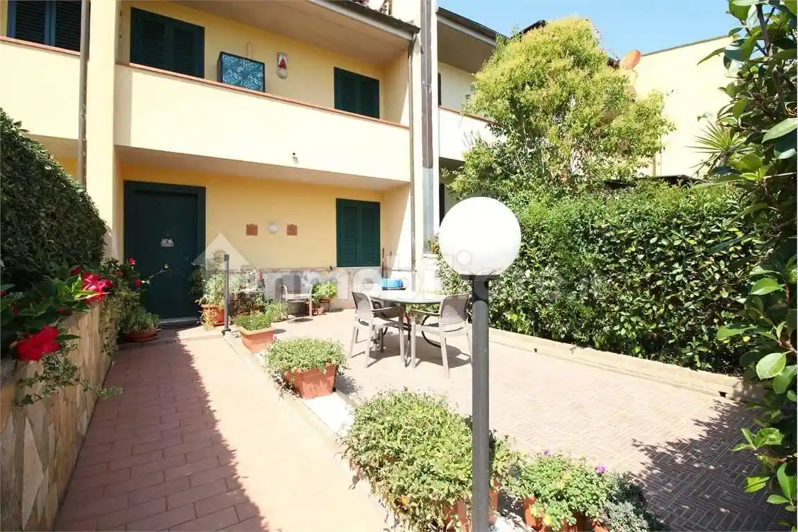 Villetta a schiera in vendita a Buti