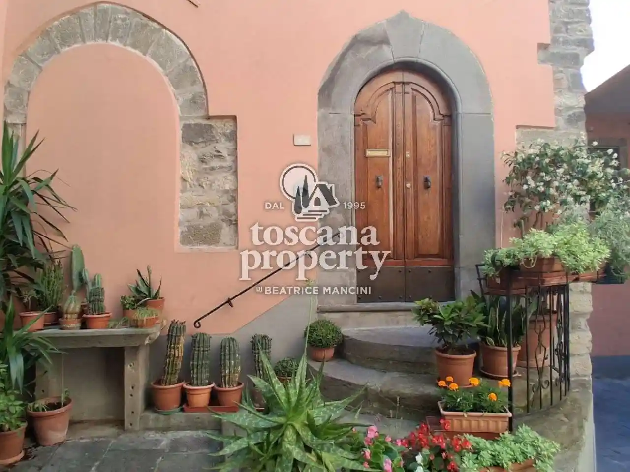 Casa indipendente in vendita a Barga