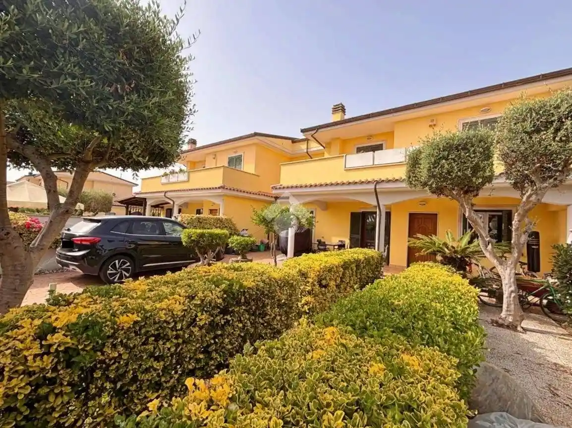 Villetta a schiera in vendita a Anzio