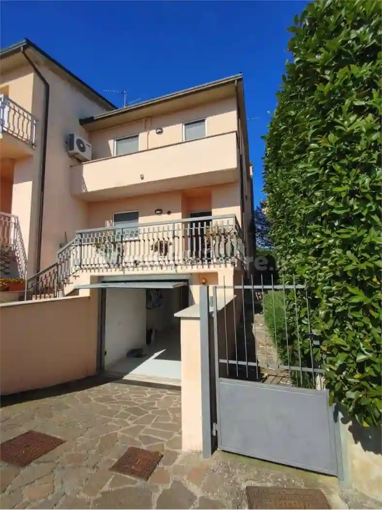 Villetta a schiera - foto 3