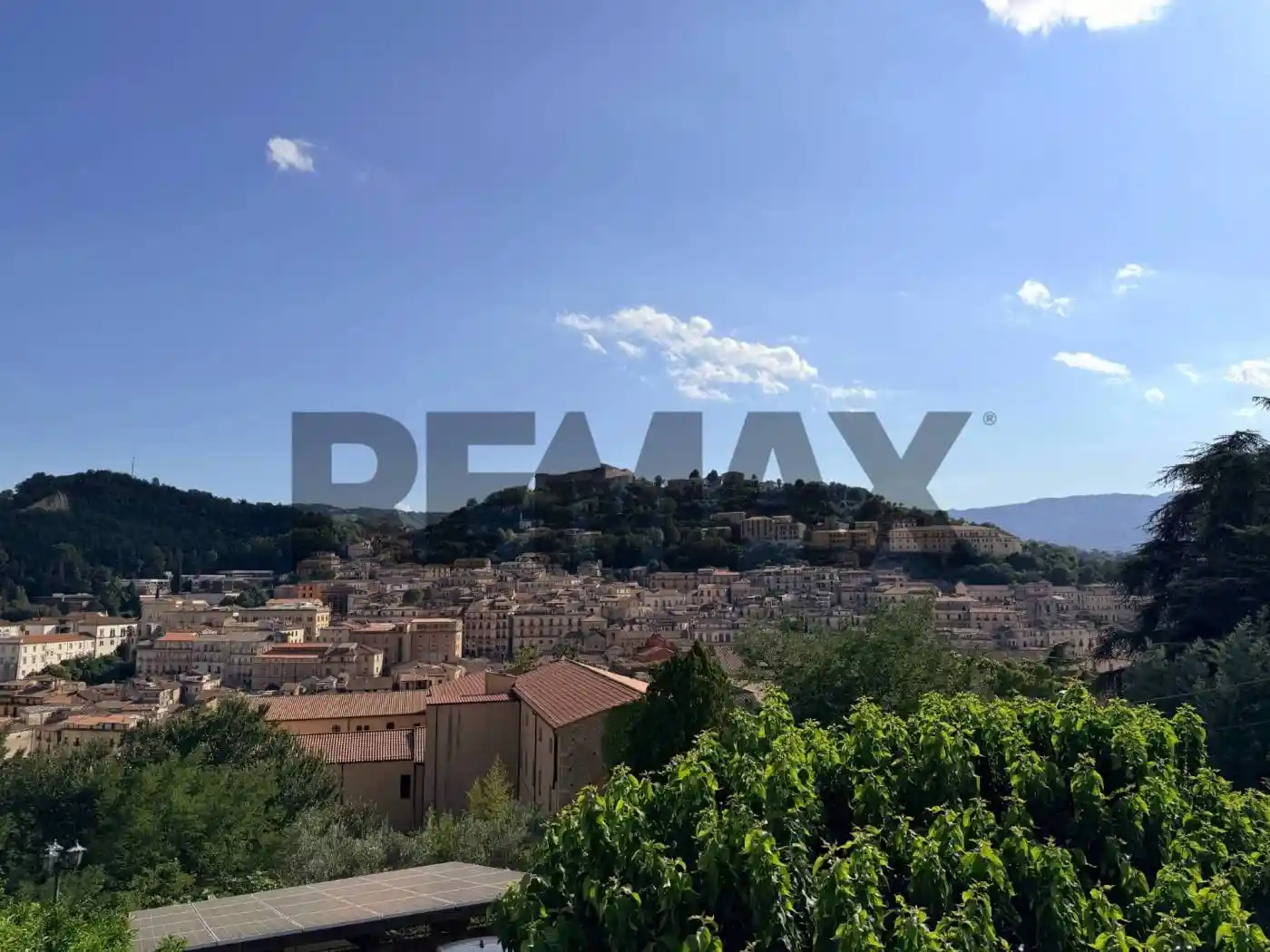 Casa indipendente in vendita a Cosenza