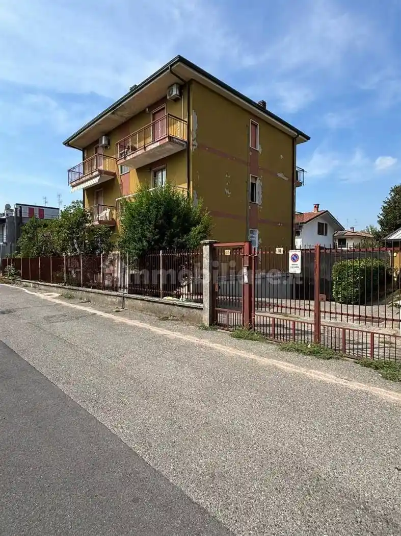 Appartamento in vendita a Cassano d'Adda
