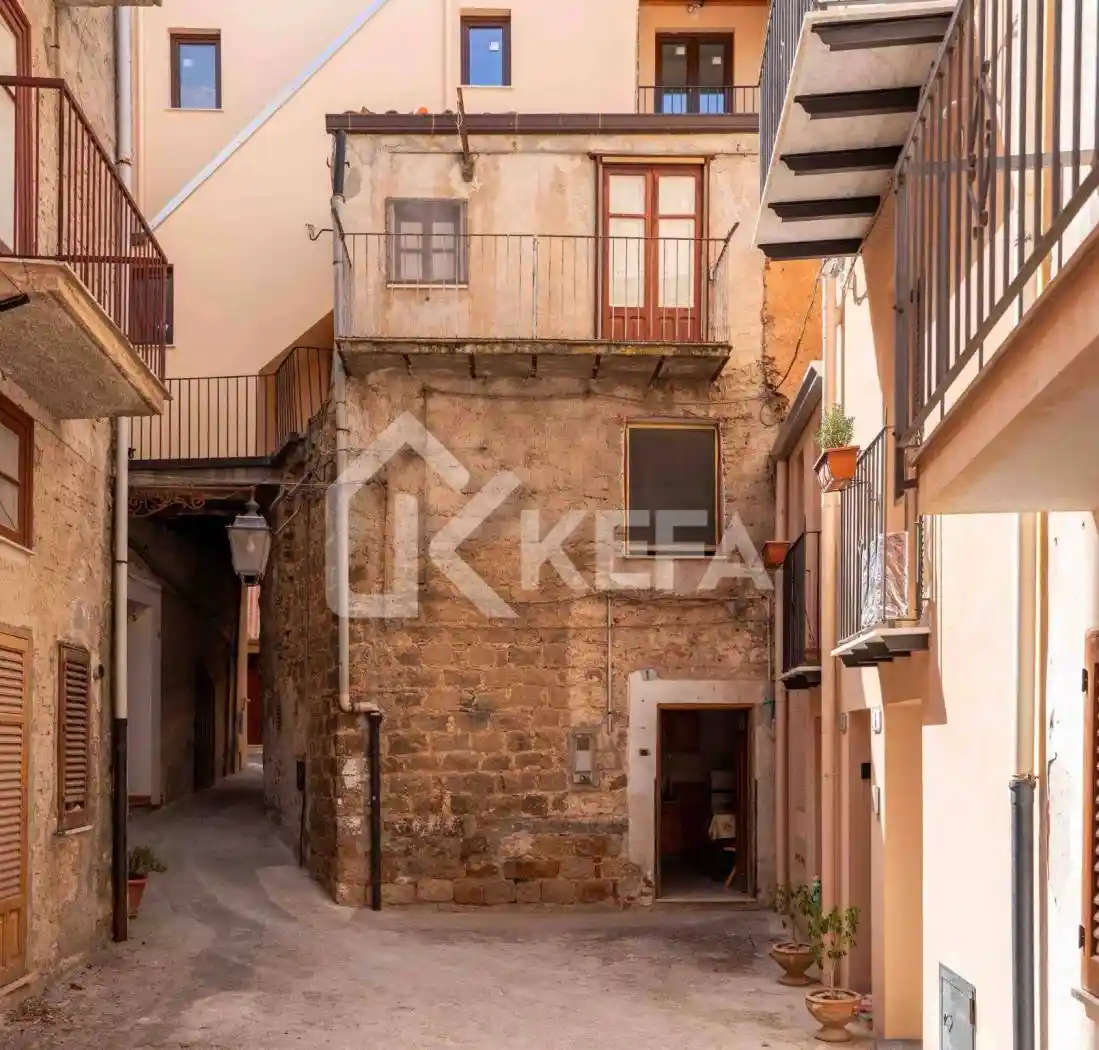 Casa indipendente in vendita a Castelbuono