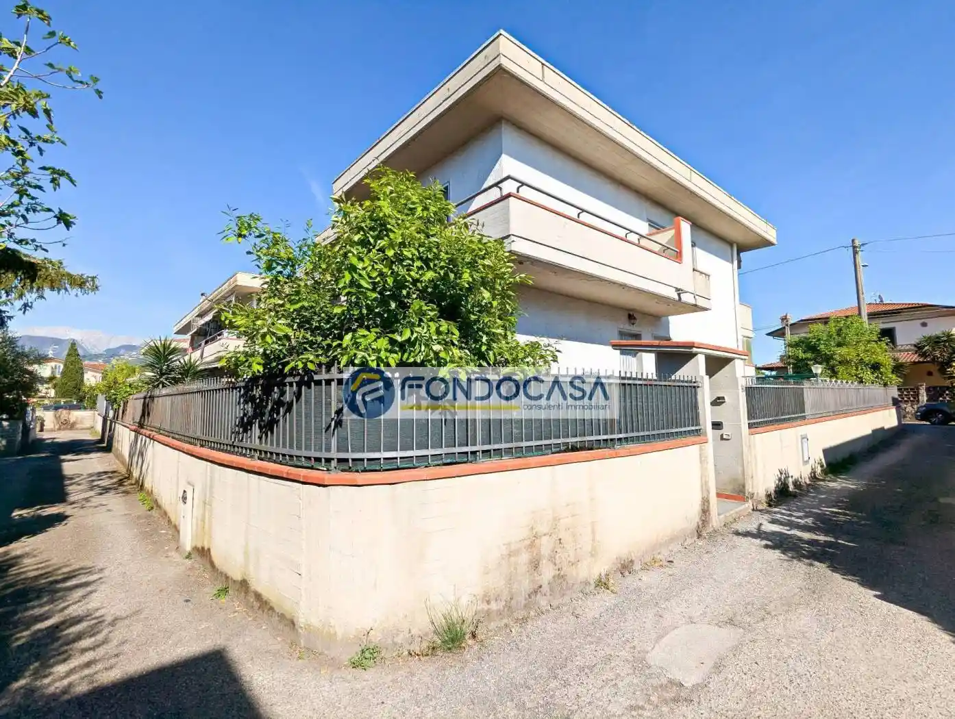 Villa in vendita a Massa