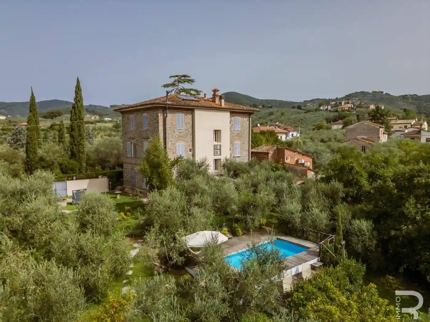 Villa - foto 2