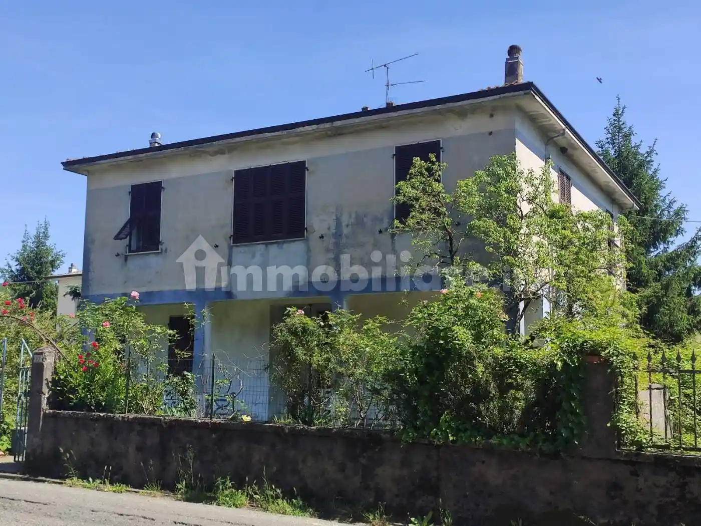 Casa indipendente in vendita a Licciana Nardi