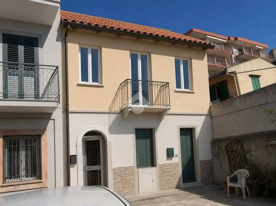 Casa indipendente in vendita a Messina