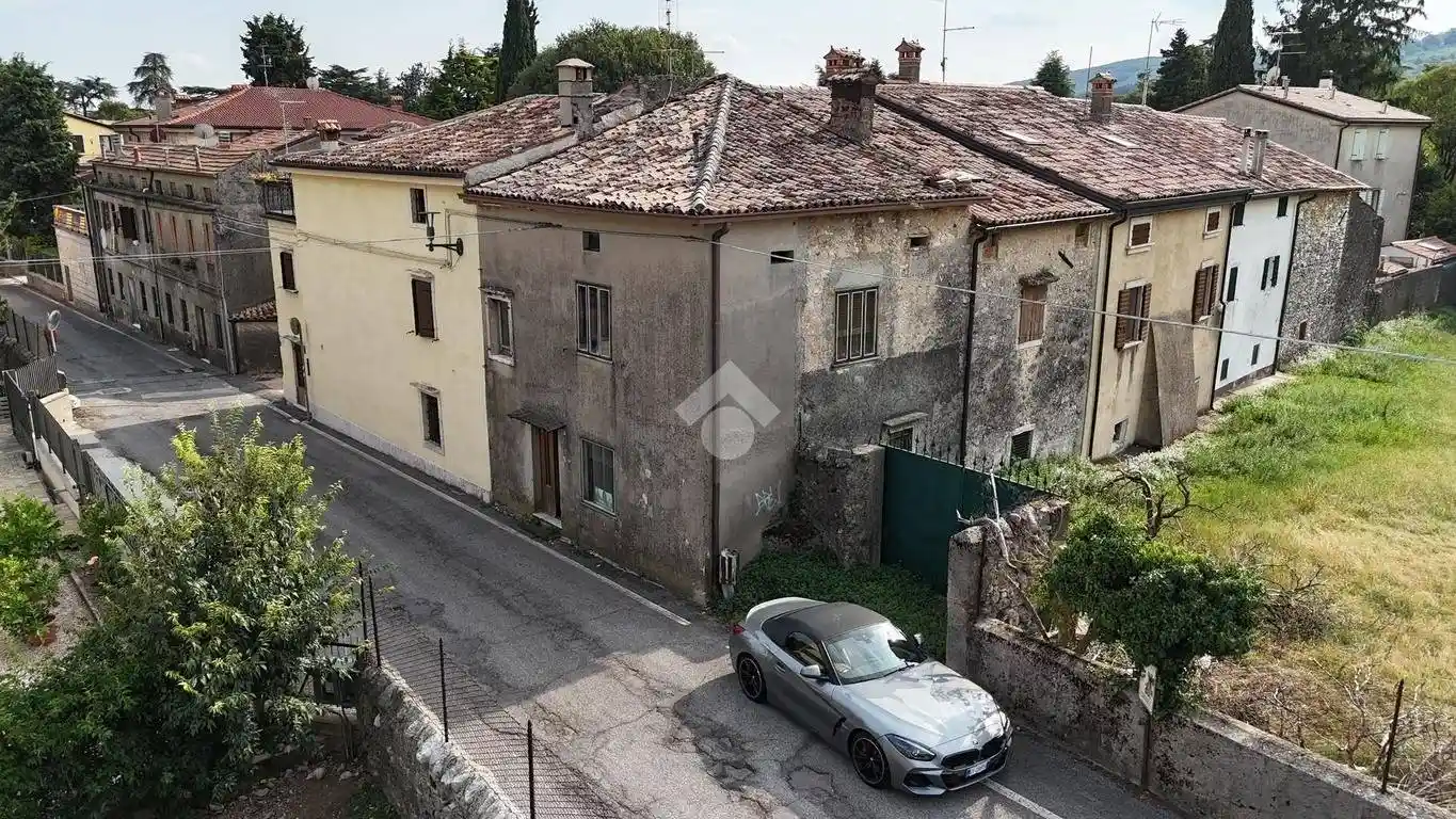 Rustico - Casale in vendita a Tregnago