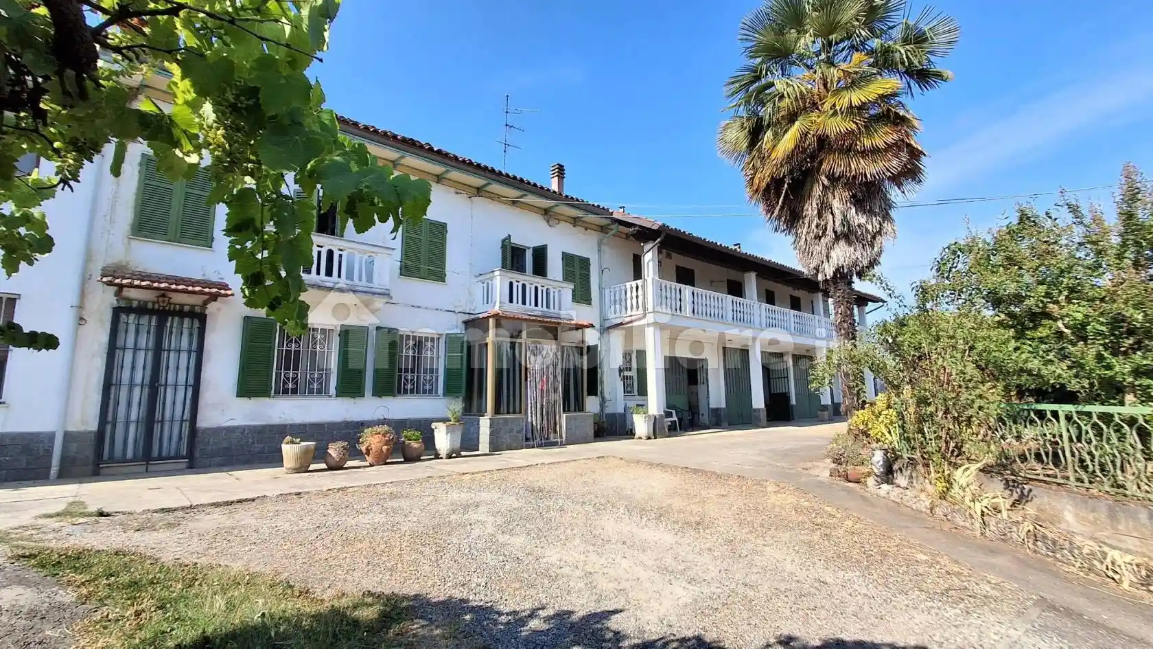 Rustico - Casale in vendita a Cerro Tanaro