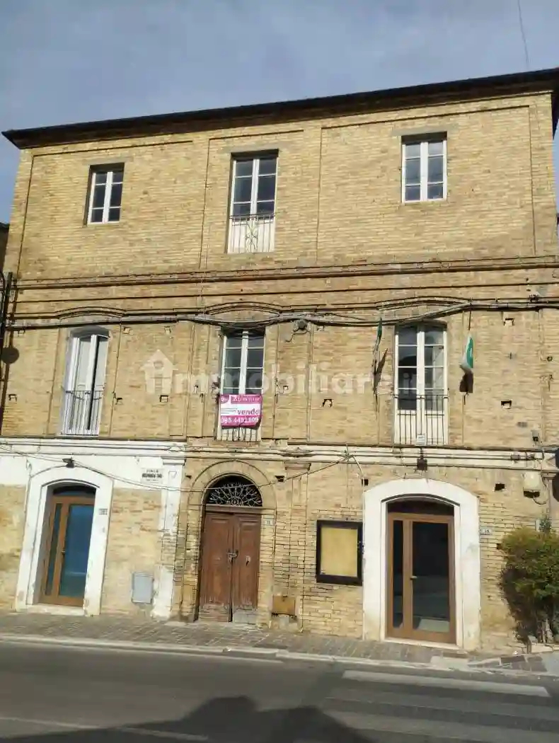 Palazzo - Edificio - foto 2