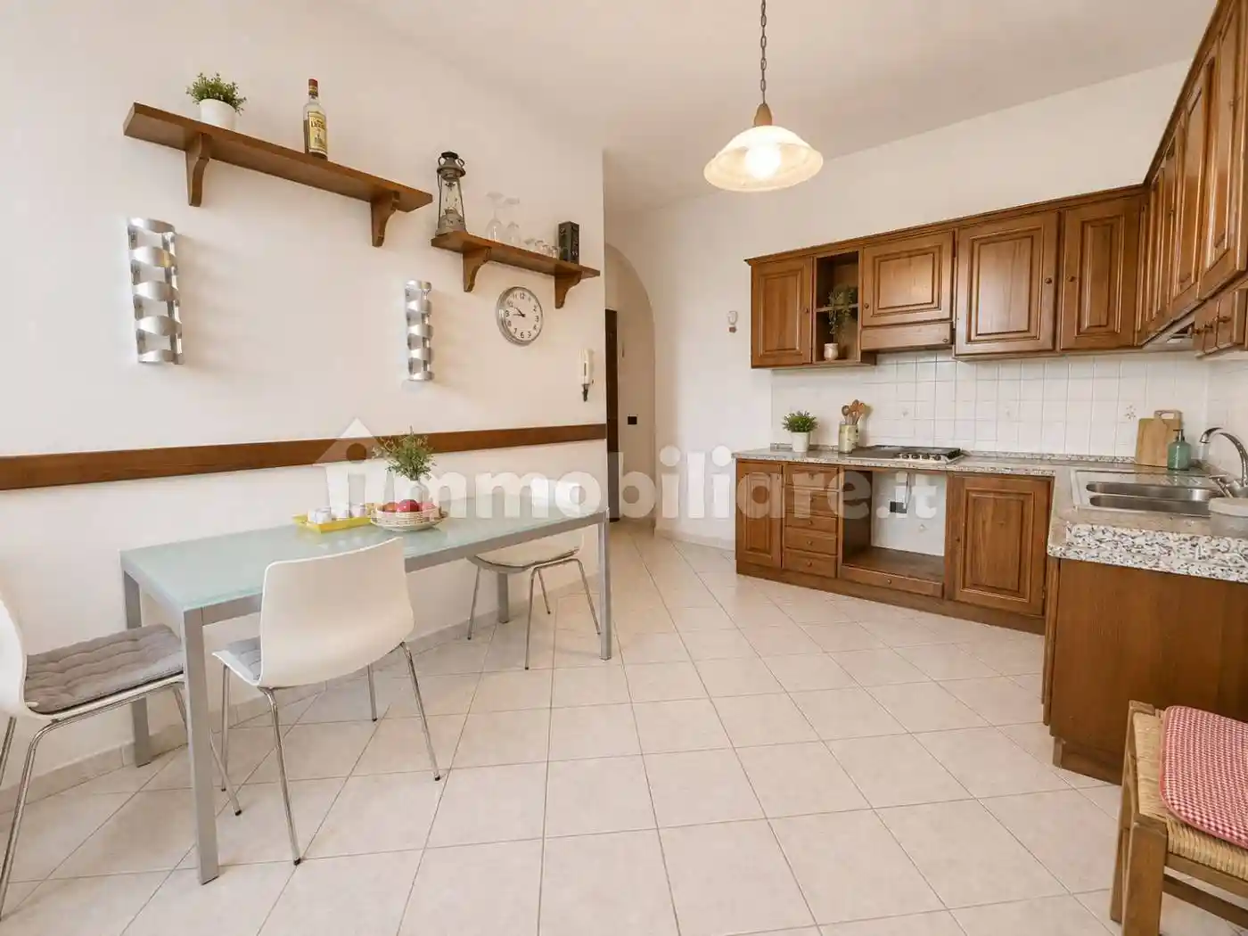 Casa indipendente in vendita a Montevarchi