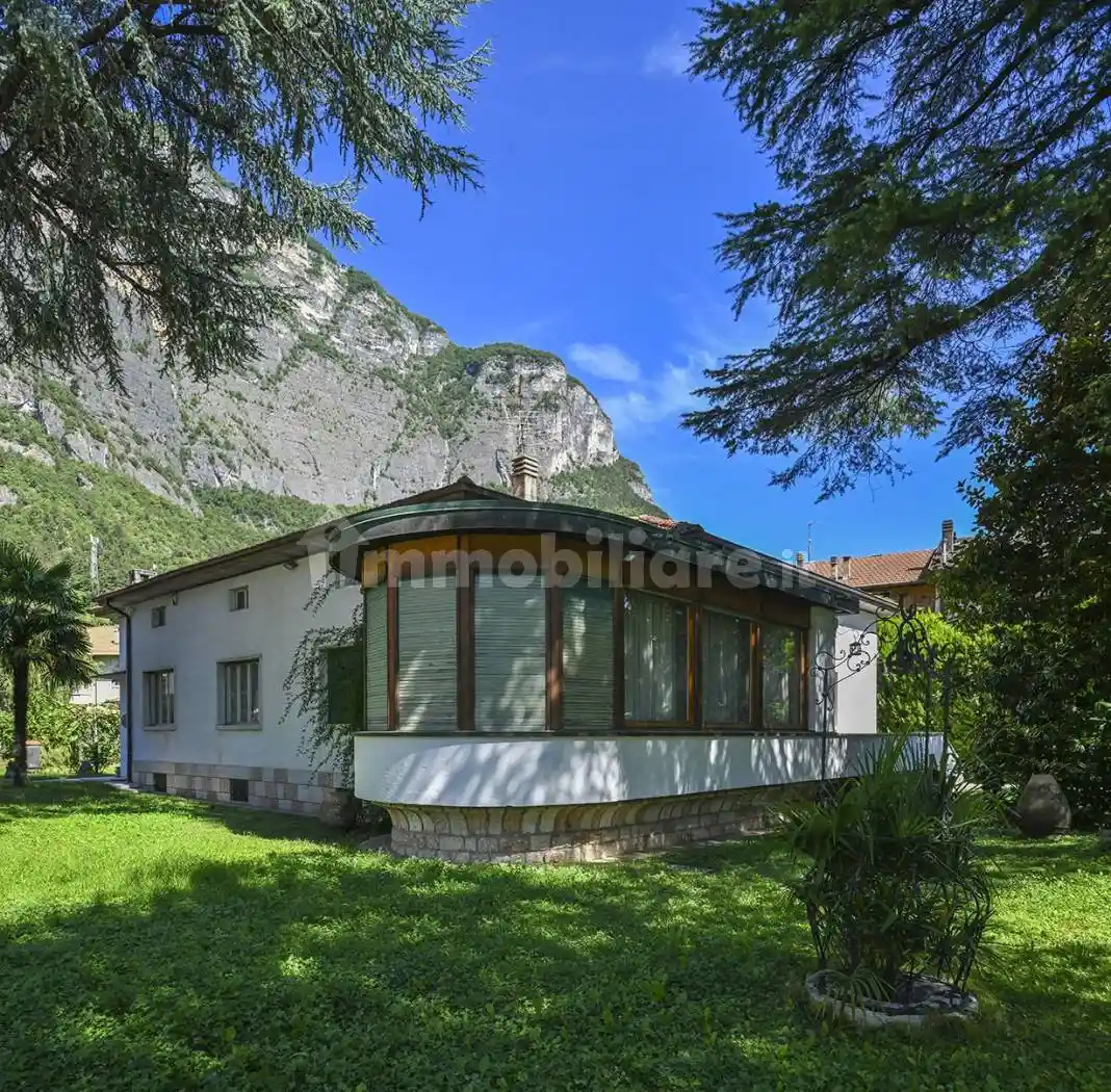 Villa in vendita a Mezzocorona
