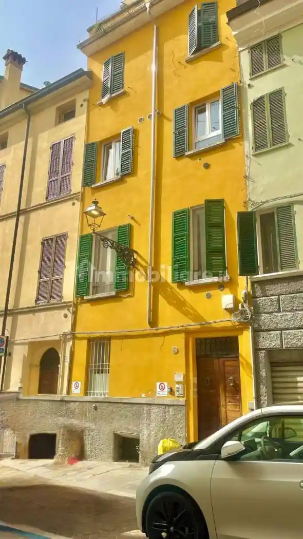 Appartamento in vendita a Parma
