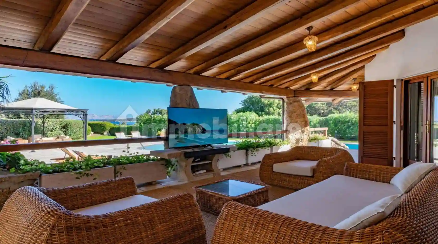 Villa - foto 2