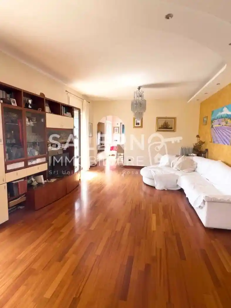 Appartamento in affitto a Salerno