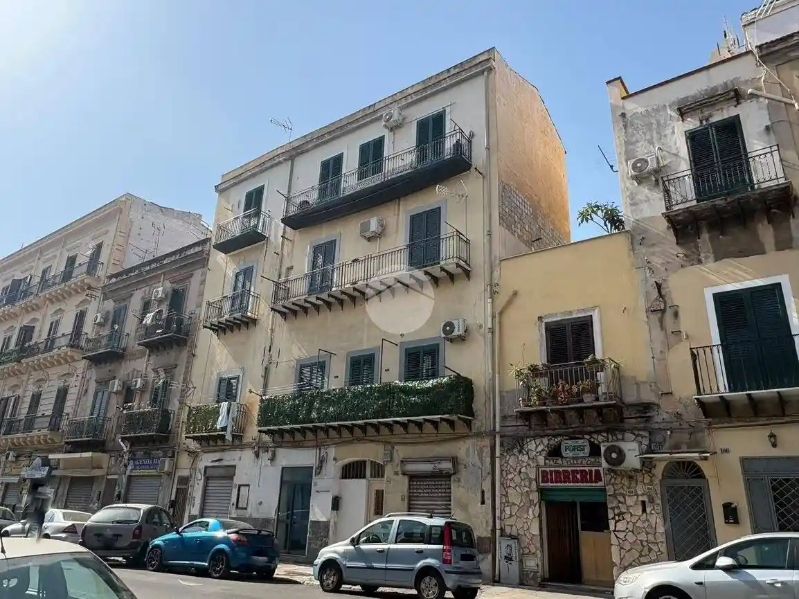 Appartamento in vendita a Palermo