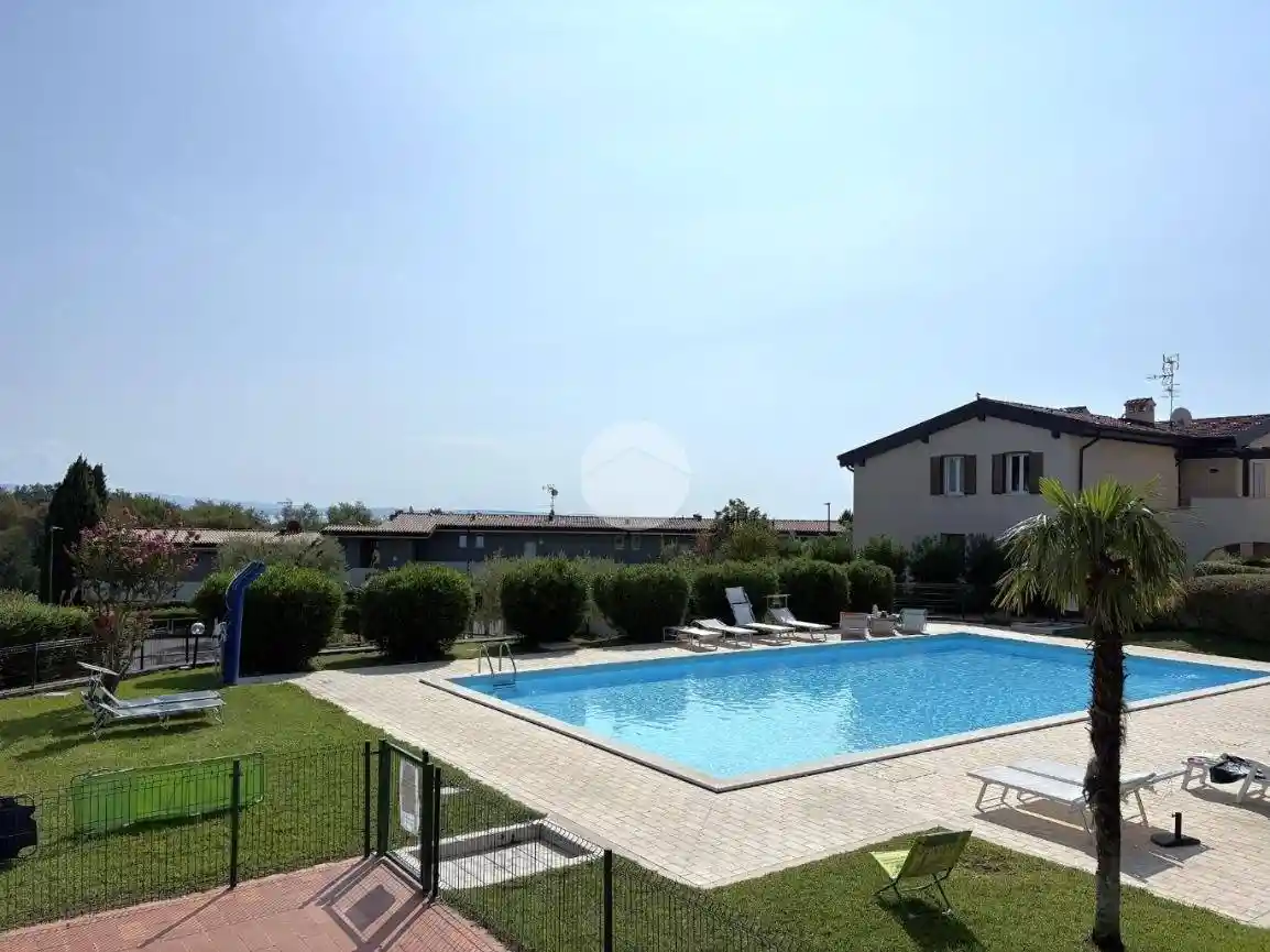 Appartamento in vendita a Soiano del Lago