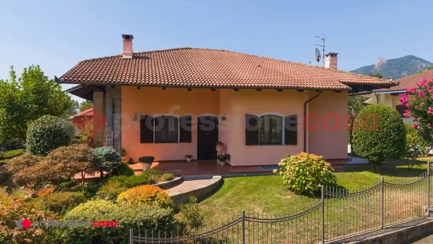 Villa - foto 2