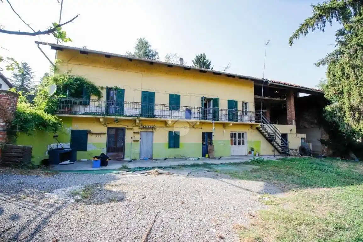 Casa indipendente in vendita a Lombardore