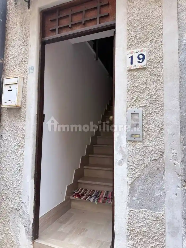 Appartamento in vendita a Mezzojuso
