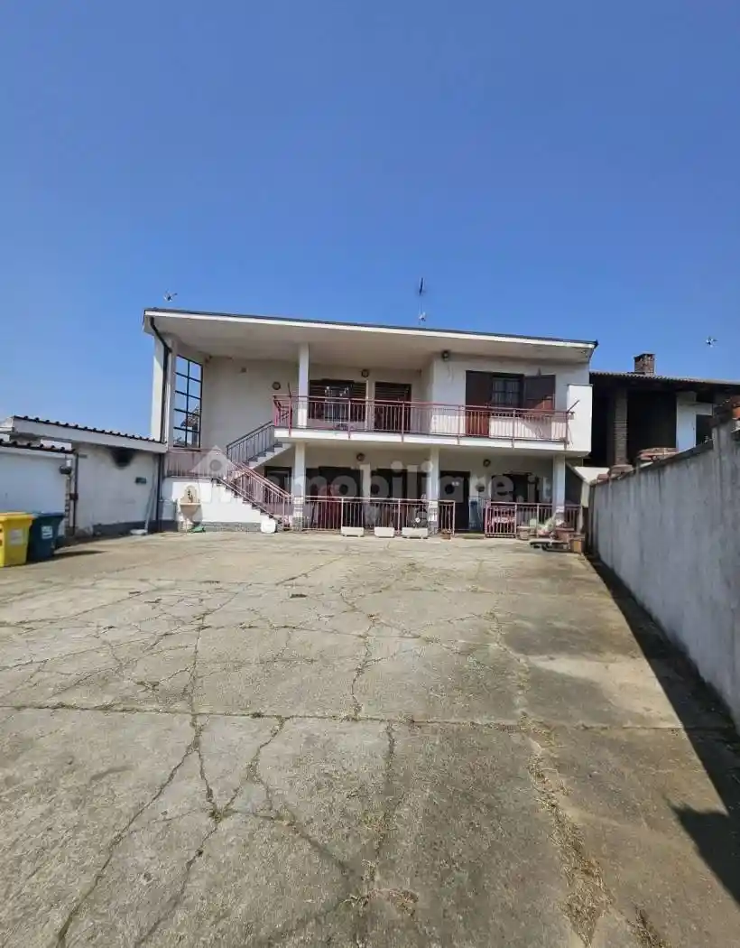 Casa indipendente in vendita a Volpiano