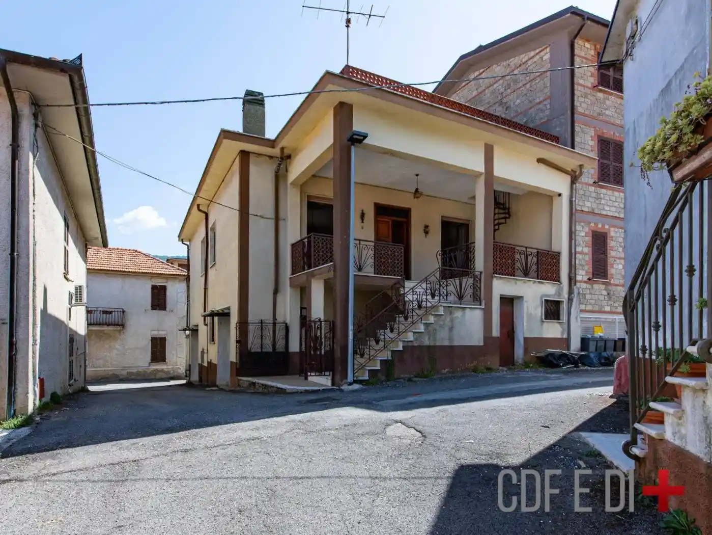 Villa in vendita a Configni