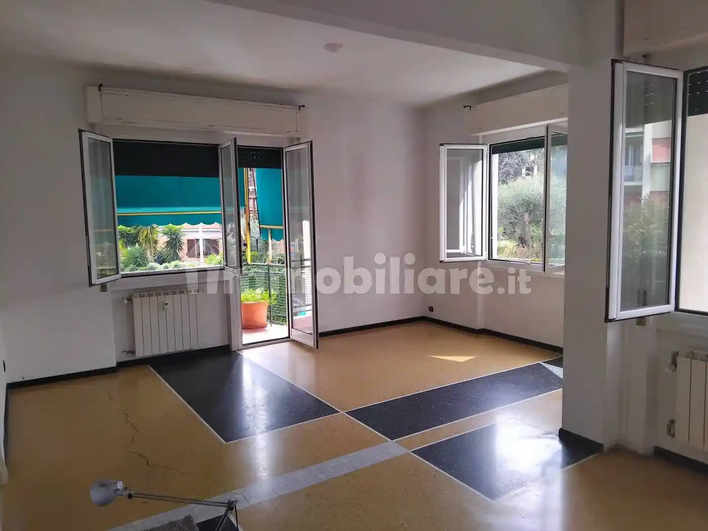 Appartamento in affitto a Genova