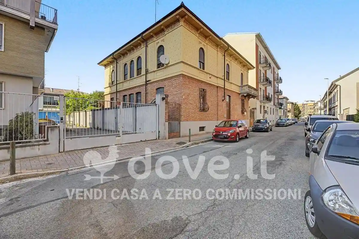 Appartamento in vendita a Vercelli