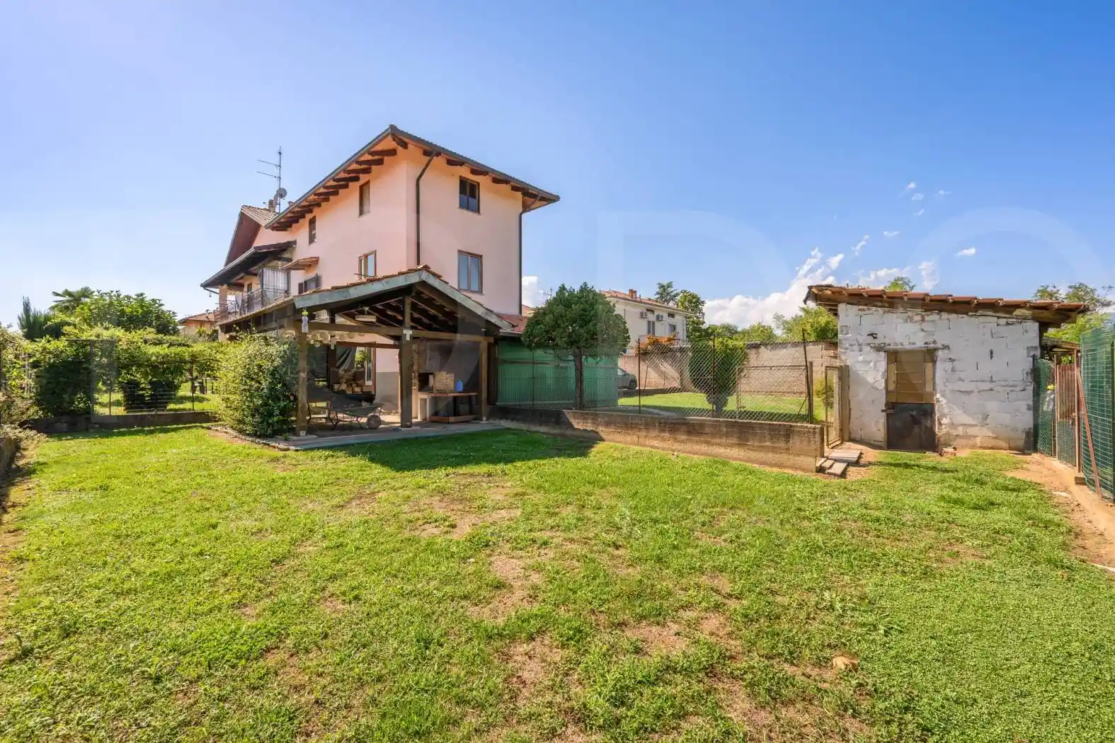 Appartamento in vendita a Lessona