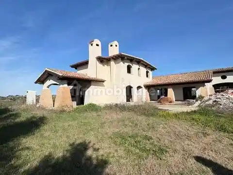Villa in vendita a Pomezia