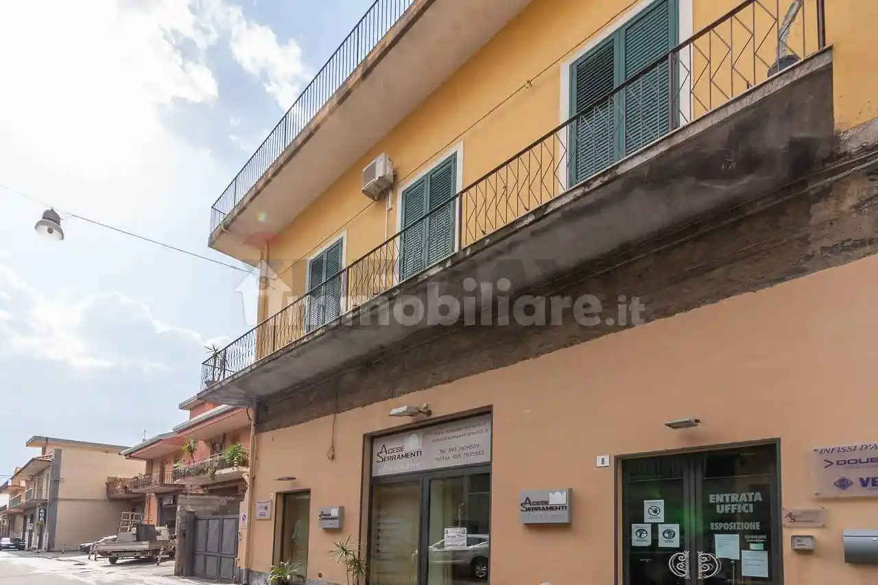 Appartamento in vendita a Acireale