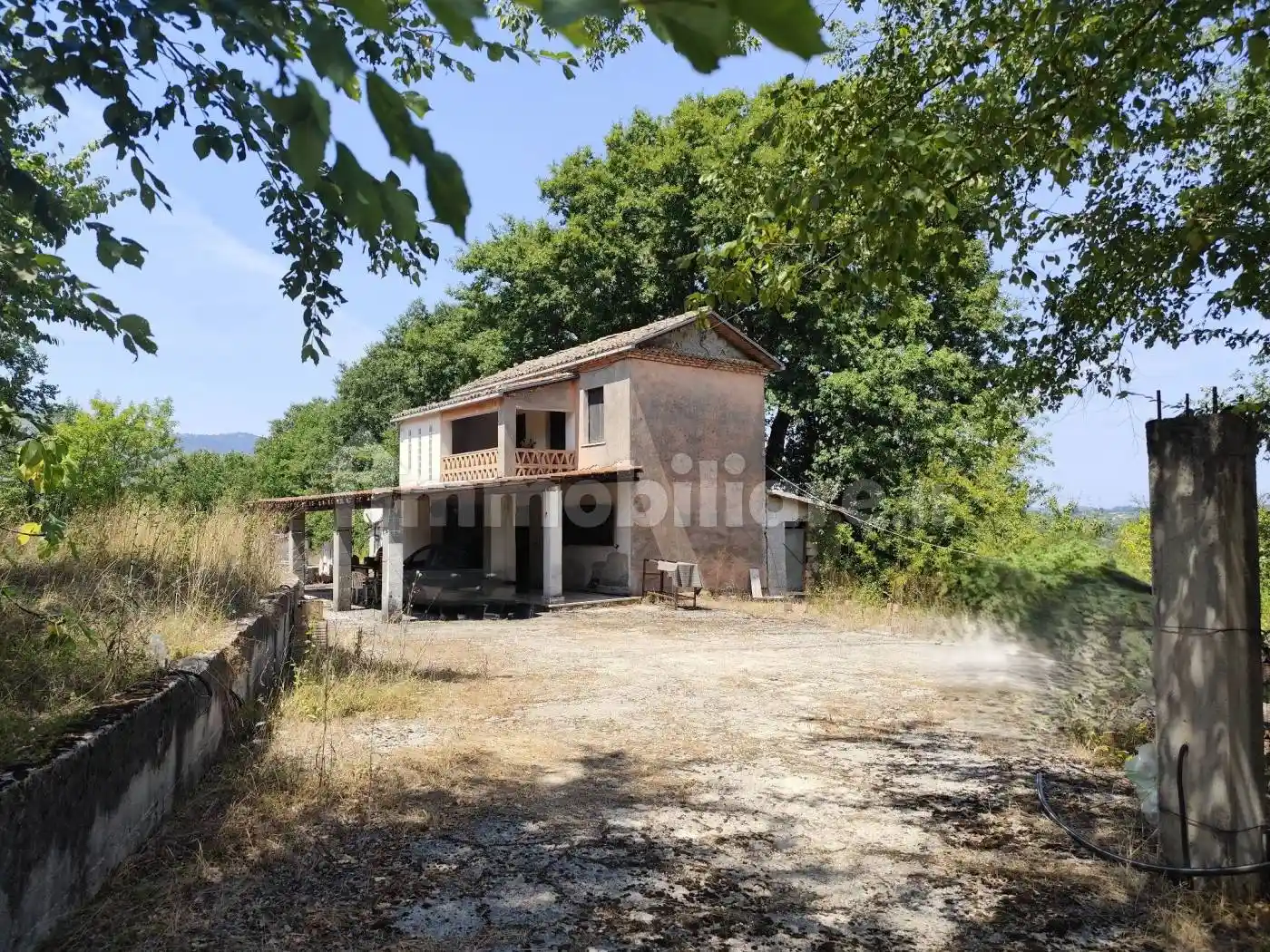 Villa in vendita a Castro dei Volsci