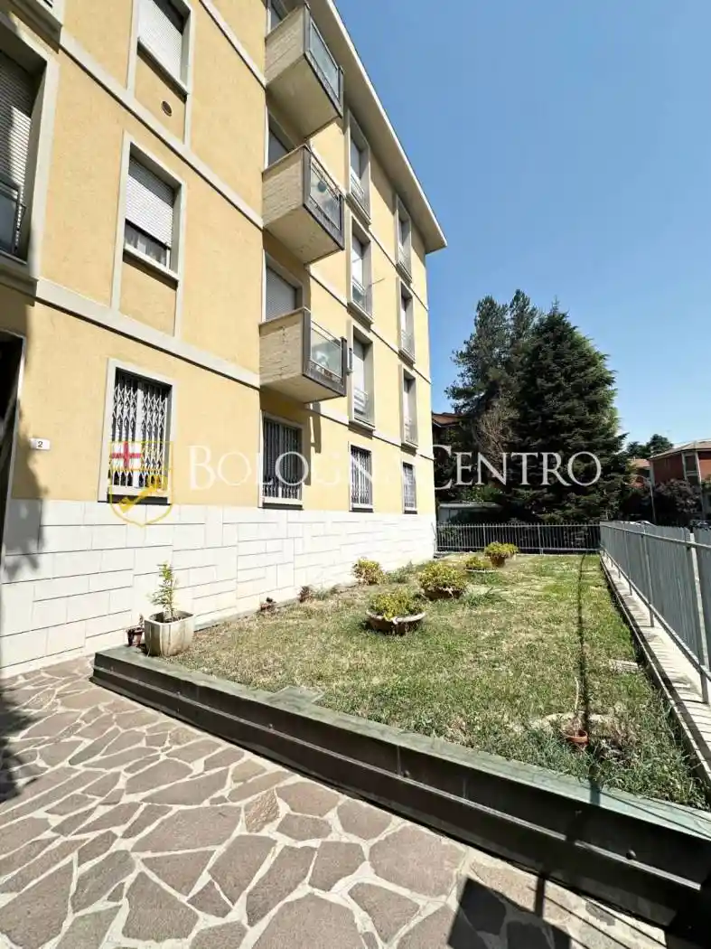 Appartamento in vendita a Bologna