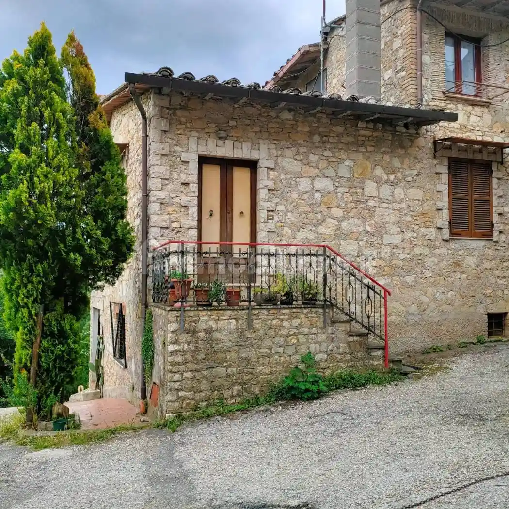 Rustico - Casale in vendita a Spoleto