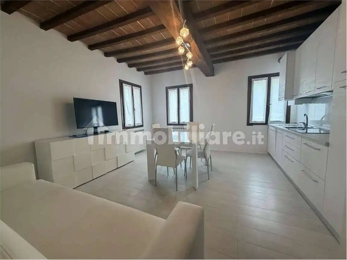 Appartamento in affitto a Maranello