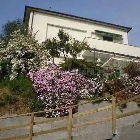 Appartamento in vendita a Sestri Levante