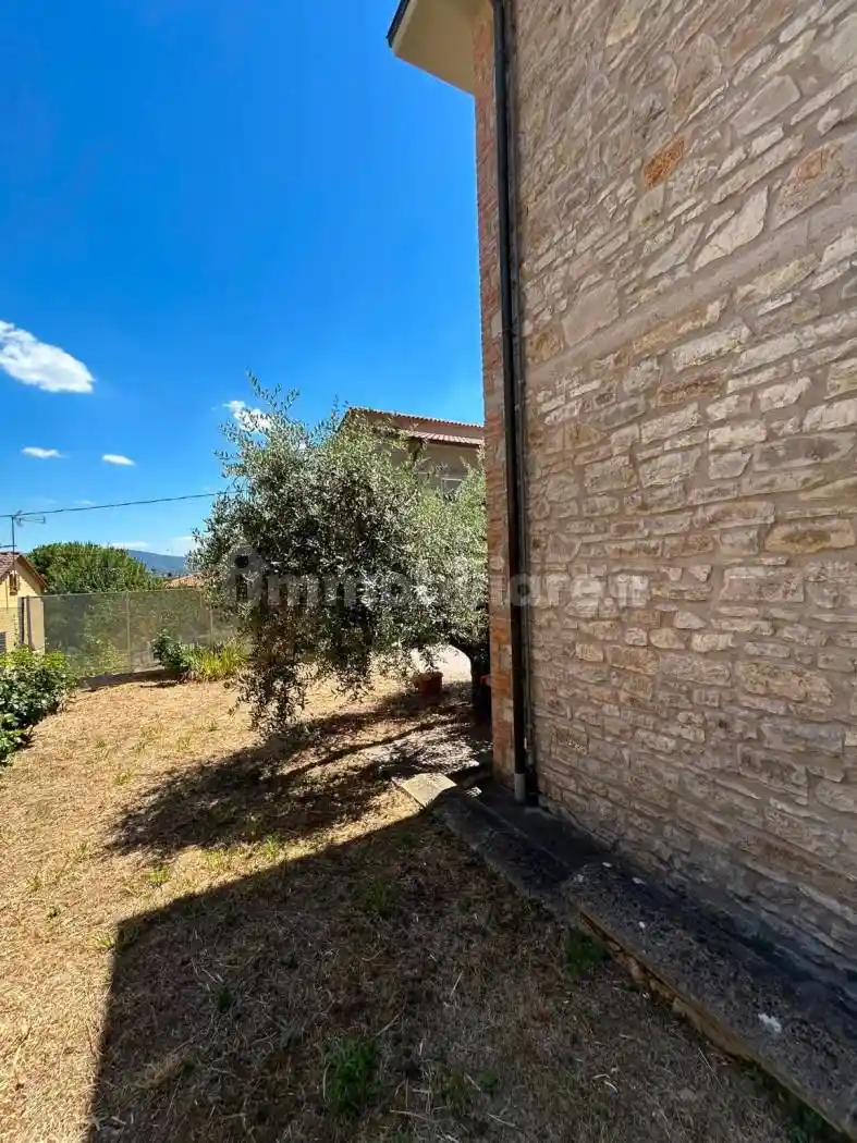 Villa in vendita a Magione