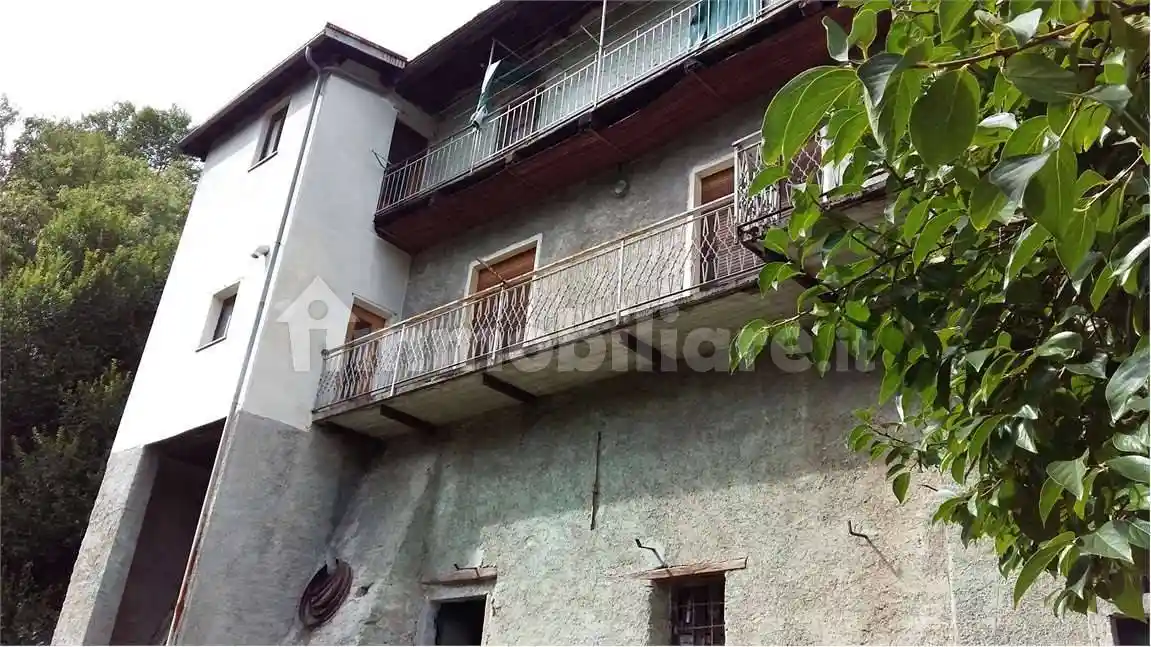 Casa indipendente in vendita a Crevoladossola