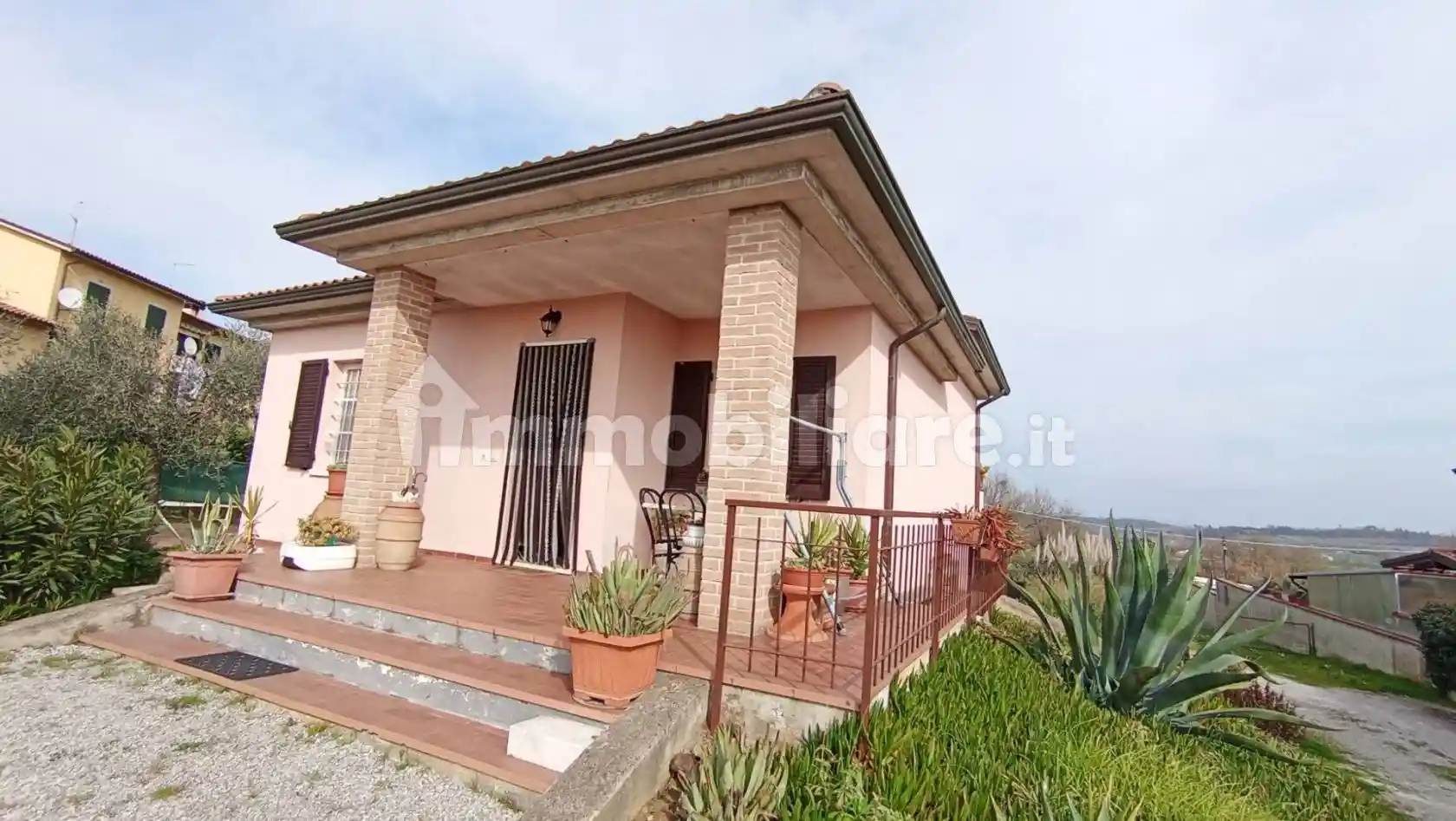 Casa indipendente in vendita a Foiano della Chiana