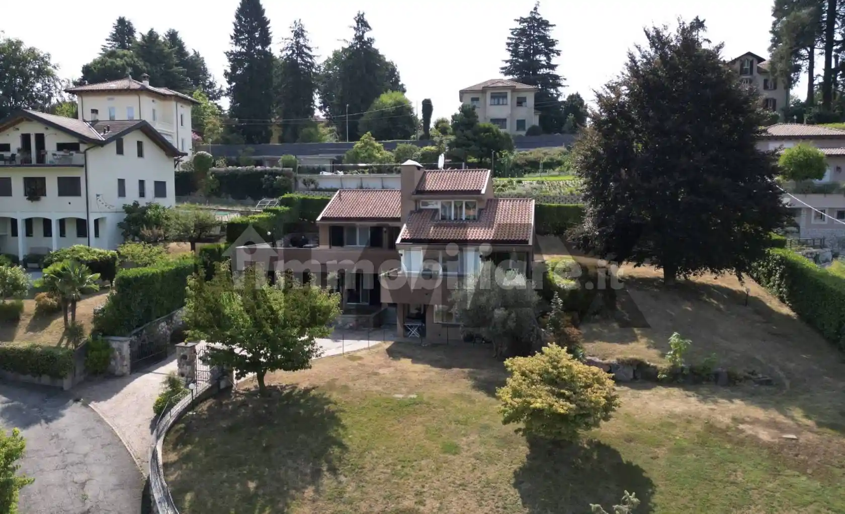Villa in vendita a Cantello