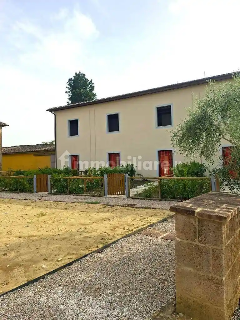 Casa indipendente in vendita a Siena