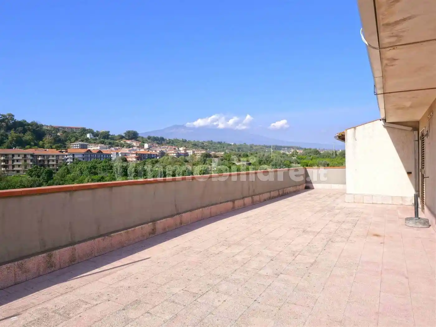 Appartamento in vendita a Aci Catena