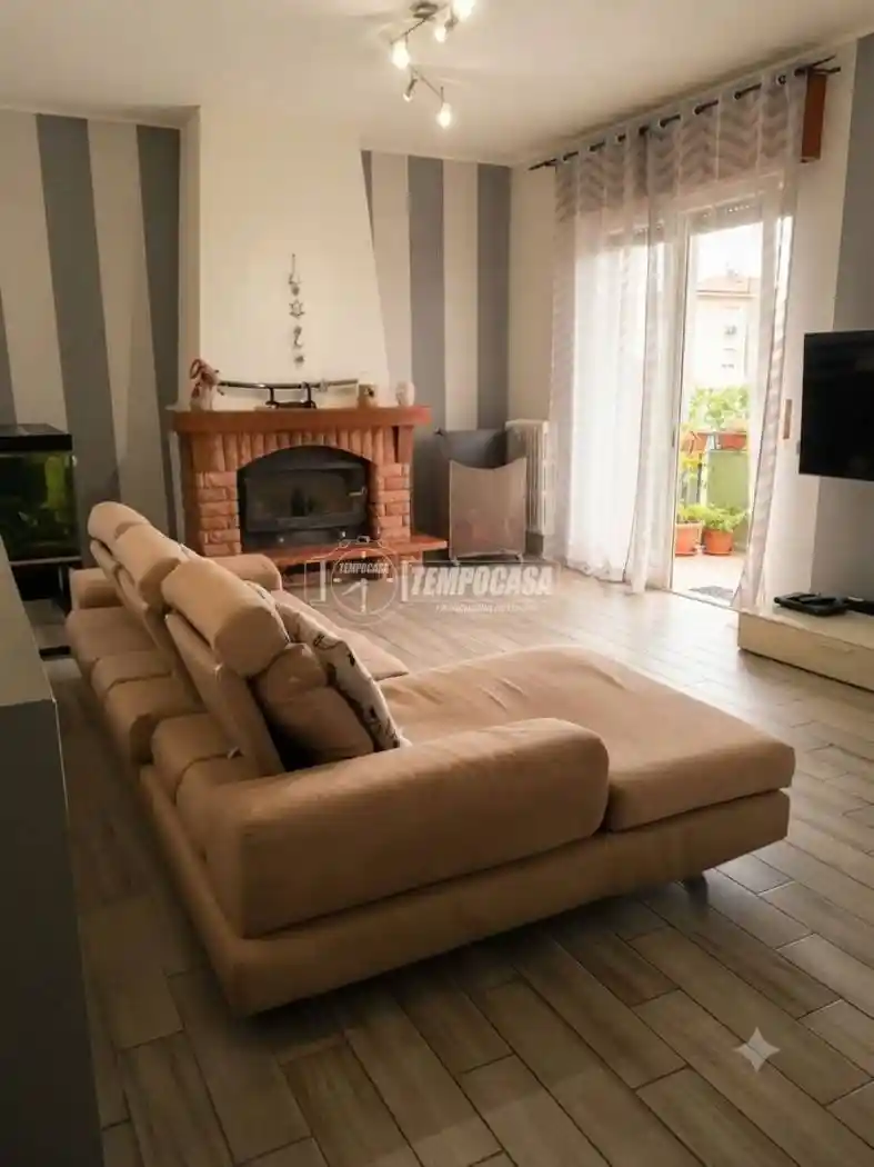 Villa in vendita a Vermezzo con Zelo
