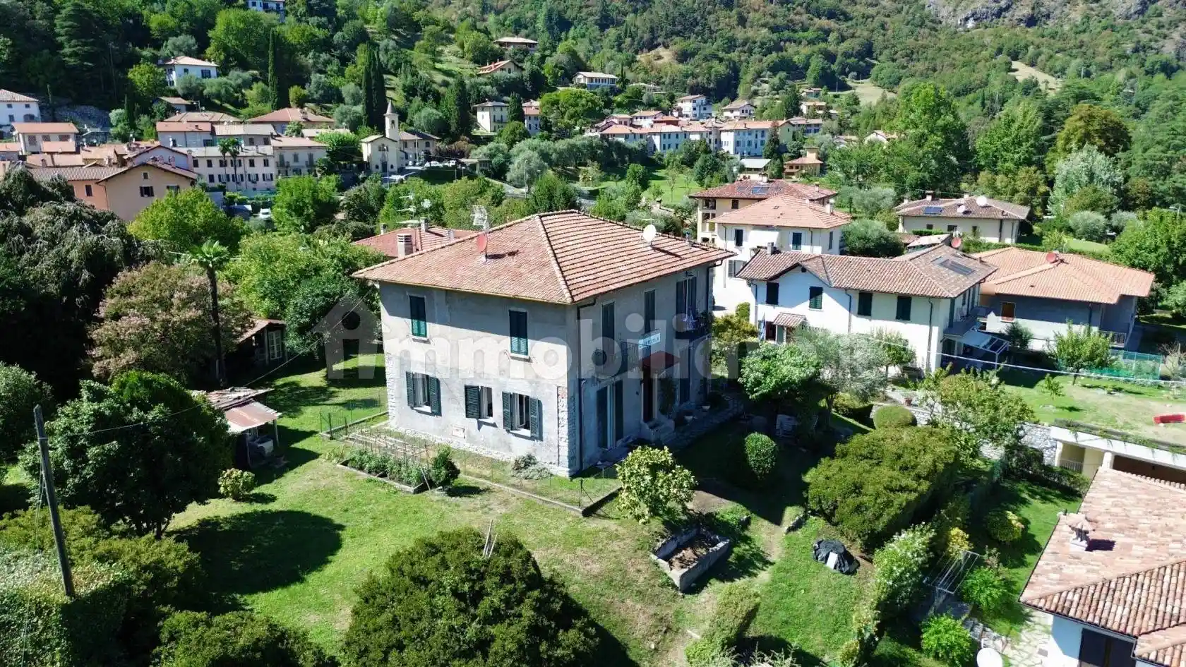 Appartamento in vendita a Griante