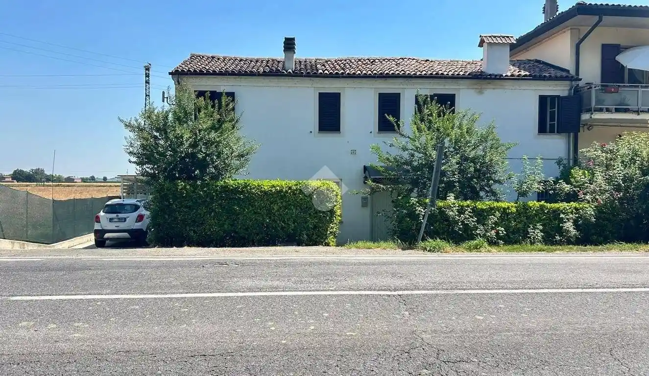 Villa in vendita a Conselice