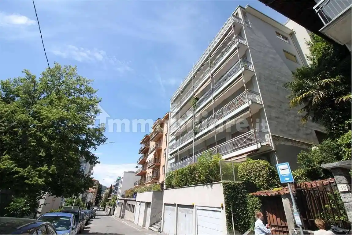 Appartamento in vendita a Como