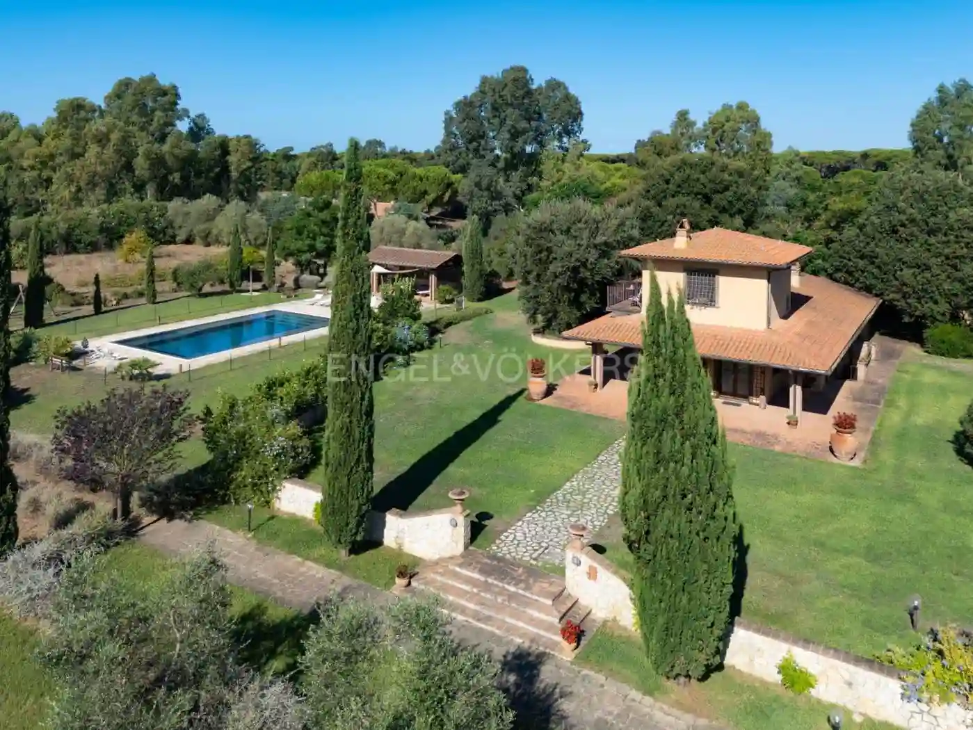 Villa - foto 2