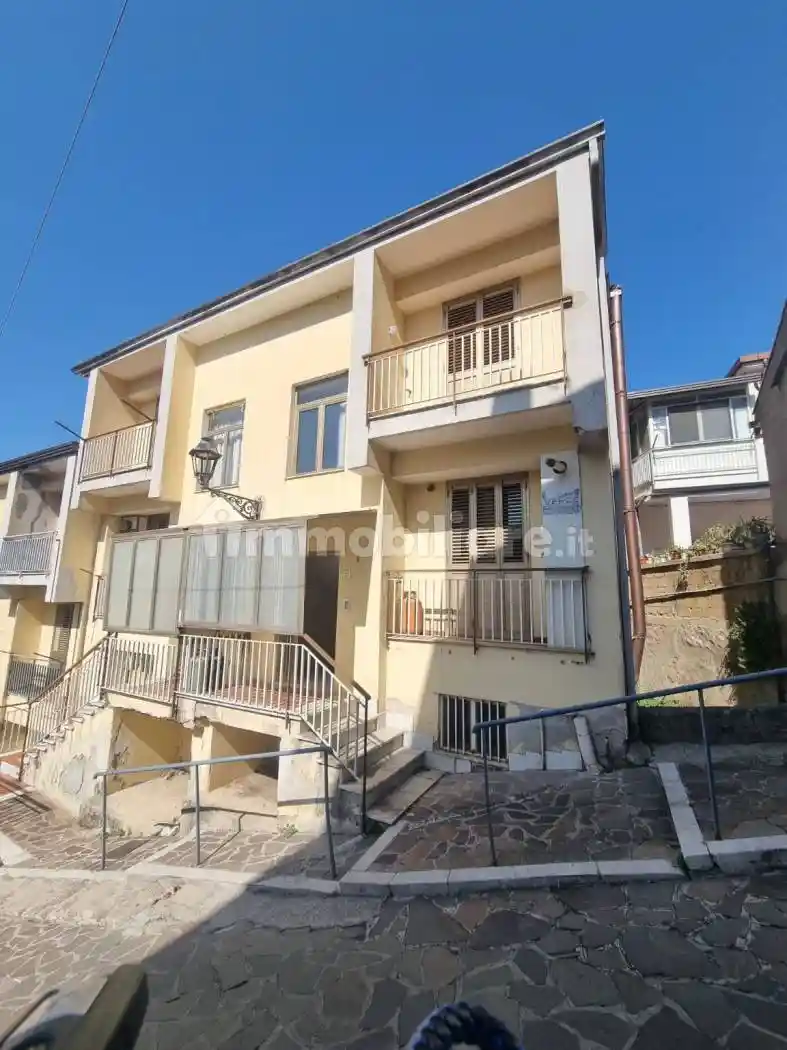 Appartamento in vendita a Solofra