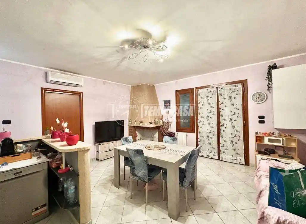 Casa indipendente in vendita a Mirandola