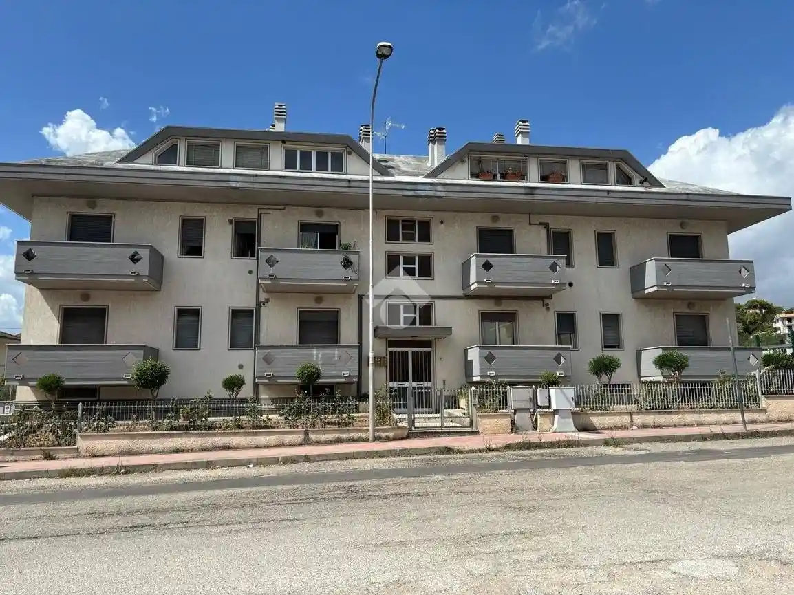 Appartamento in vendita a Castellalto
